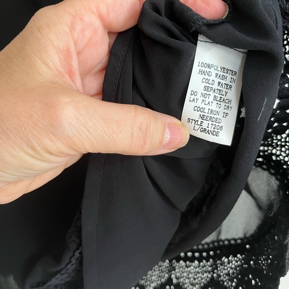 Black sleeveless blouse - size L - Picture 8 of 8